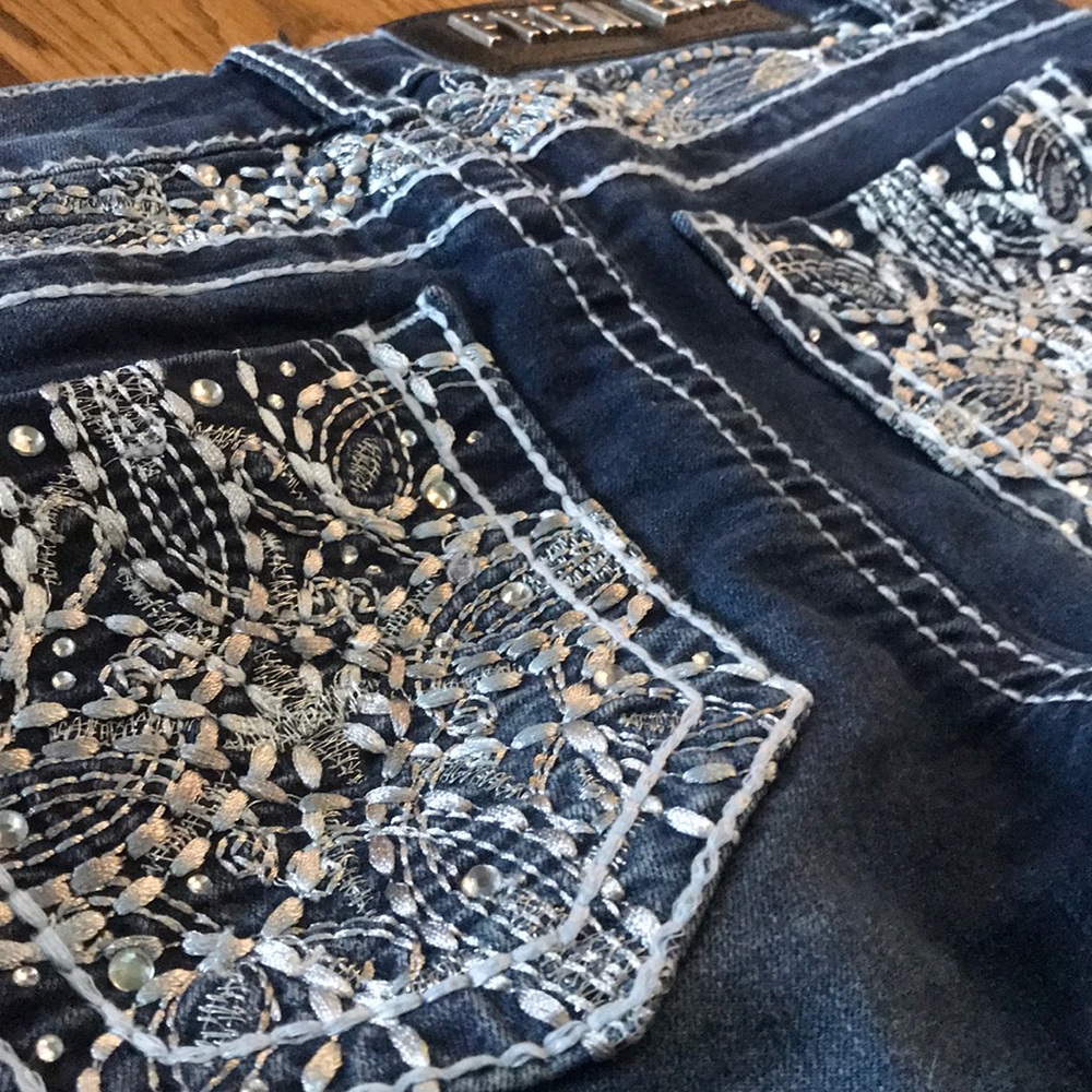 Skinny jeans